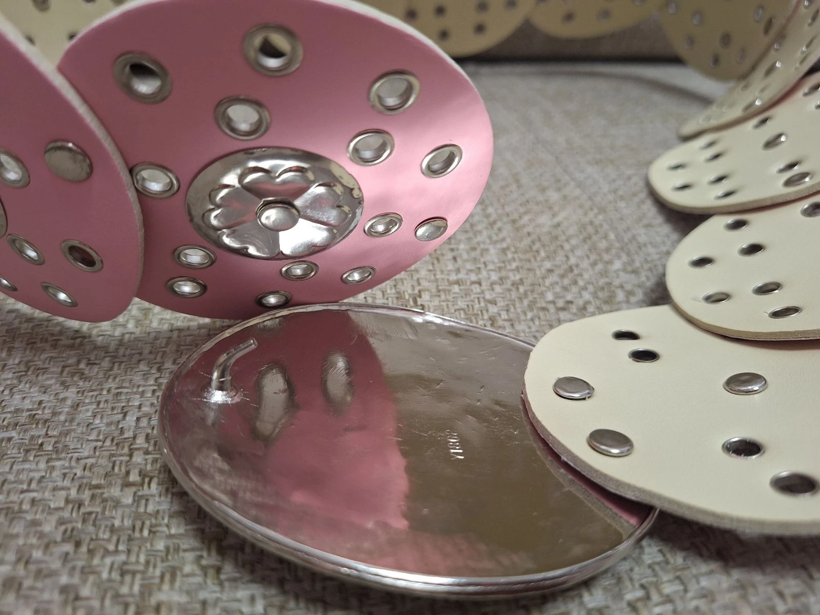 Y2K Pink Boho Belt with Silver Medallions | New – photo 3